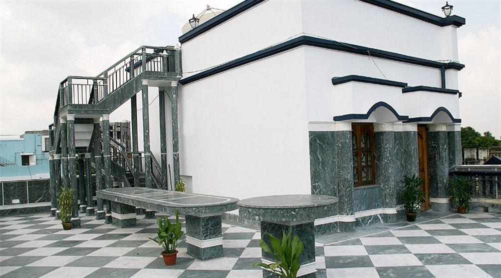 Fabhotel Panasia International Calcutá Exterior foto